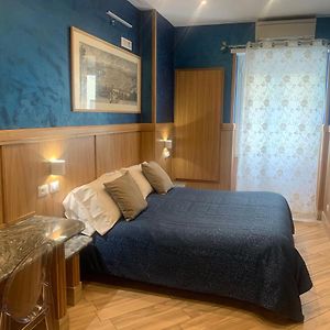 Kamer met een Queen Size Bed